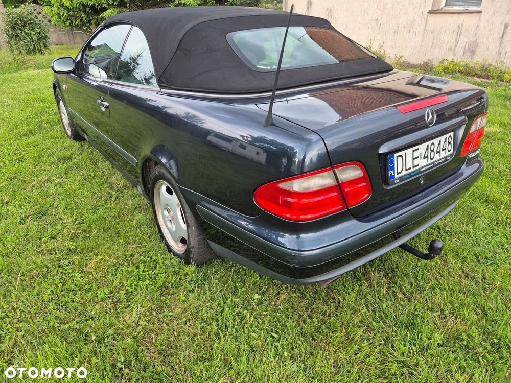 Mercedes-Benz CLK - 7