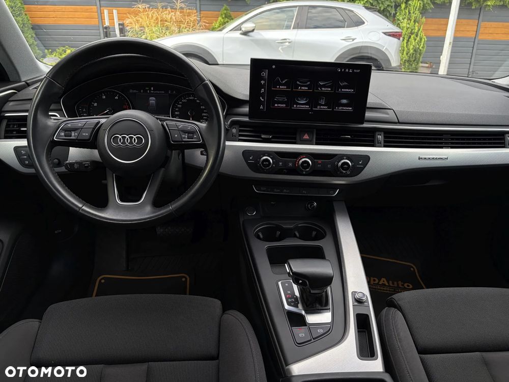 Audi A4 Avant 40 TDI quattro S tronic - 35