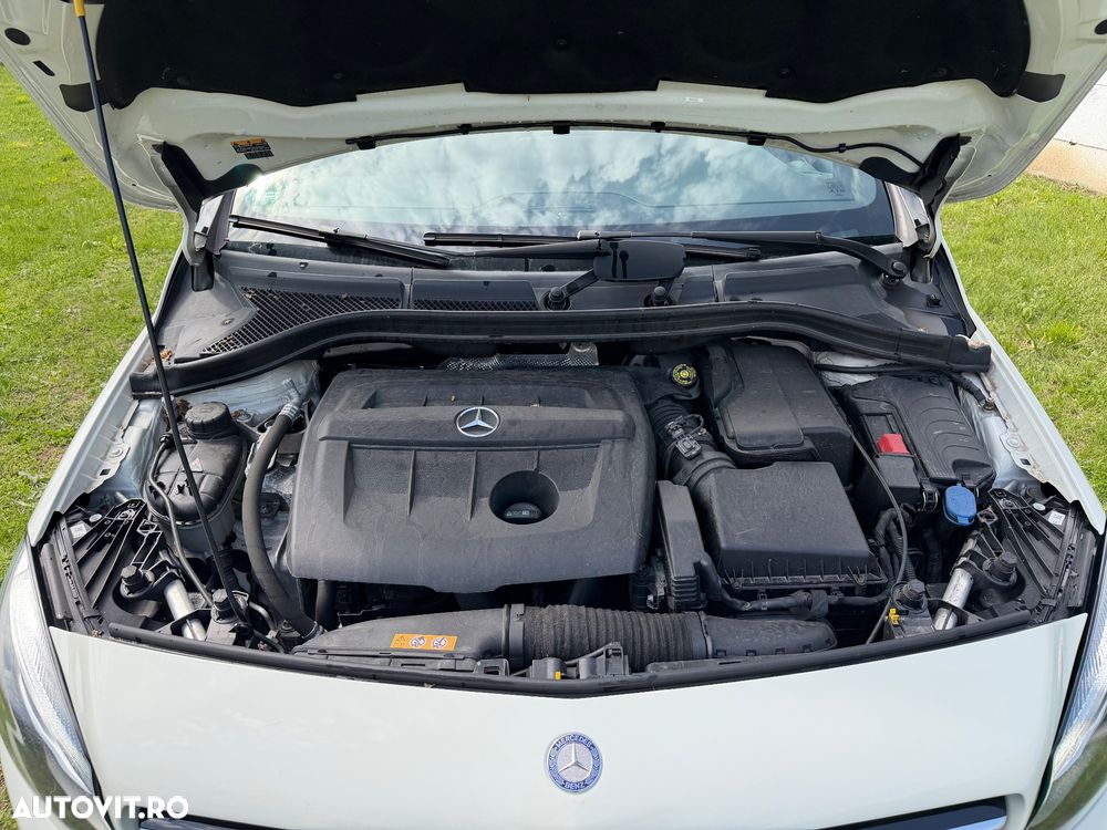 Mercedes-Benz B 180 d 7G-DCT Urban - 18