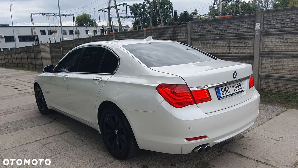 BMW Seria 7 730d - 9