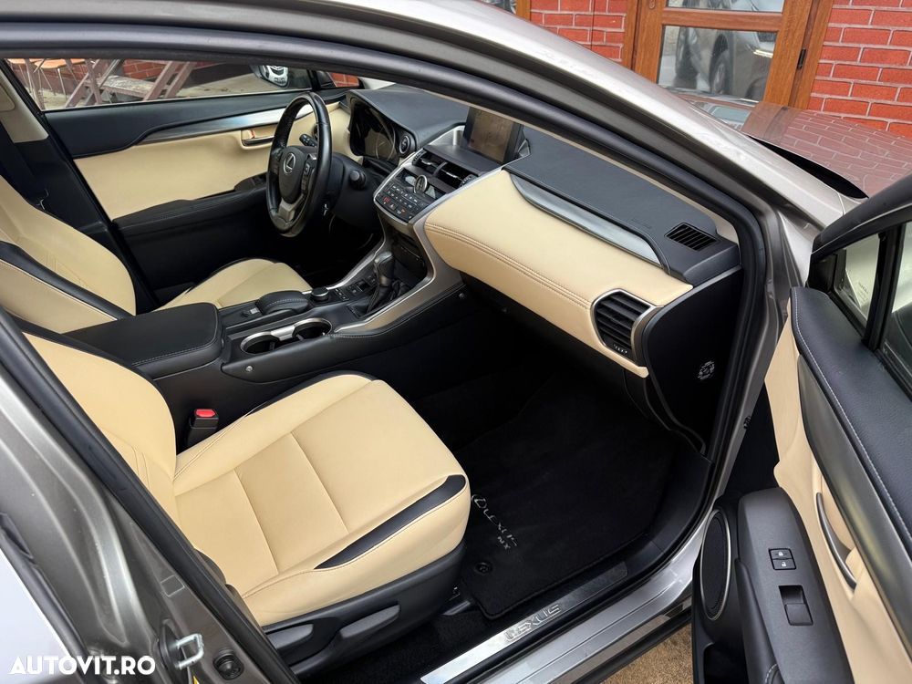 Lexus Seria NX ver-300h - 7