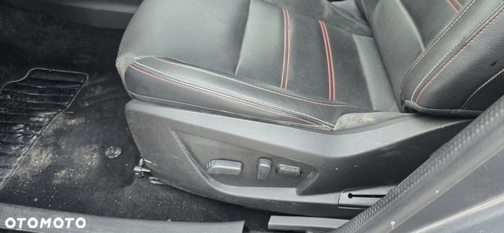 Renault Arkana 1.3 TCe mHEV R.S Line EDC - 24