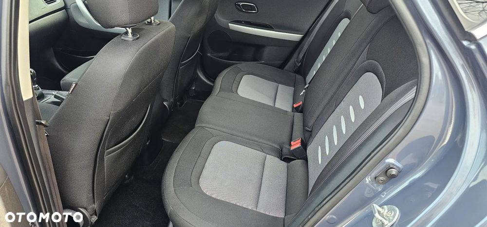 Kia Ceed 1.4 CVVT Spirit - 29