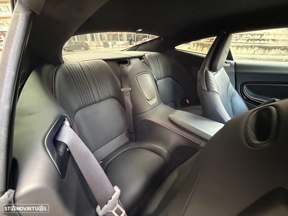 Aston Martin DB11 Coupé V8 Auto - 8