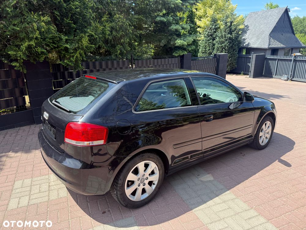 Audi A3 3-drzwiowe 1.6 Limited Edition - 11