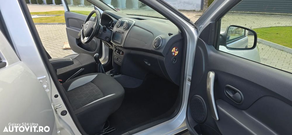 Dacia Sandero Stepway TCe 90 (S&S) Essential - 9