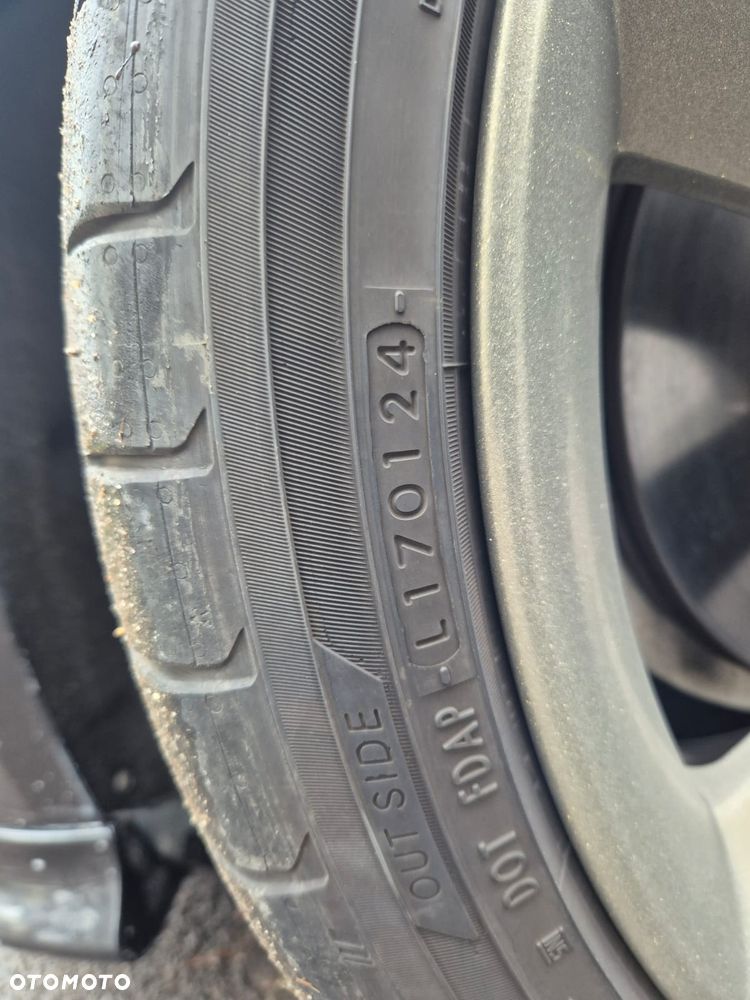 Audi A4 Avant 2.0 TDI DPF multitronic S line Sportpaket - 37