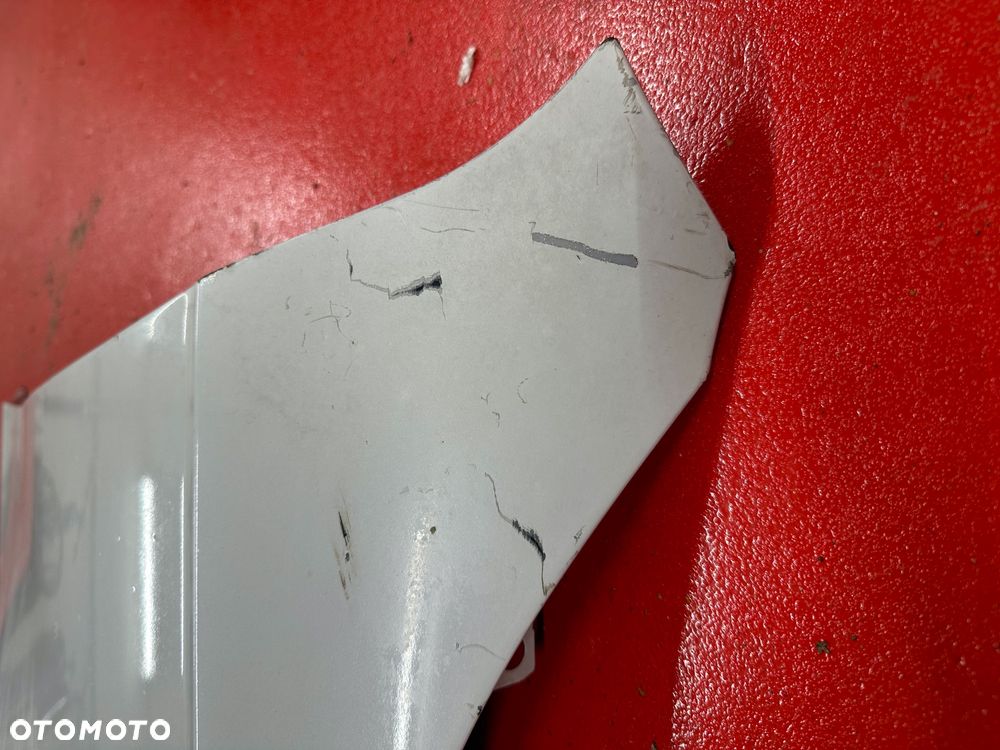BŁOTNIK BIAŁY PRZEDNI PRAWY AUDI A4 B8 8K0 - 5