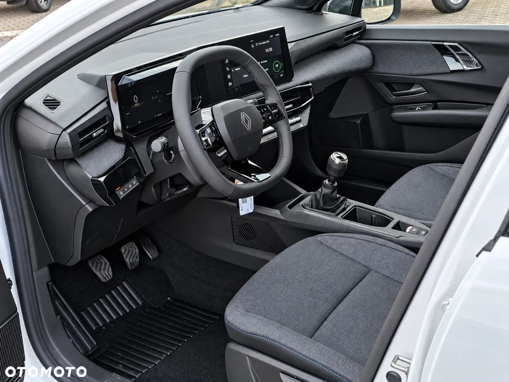 Renault Clio - 13
