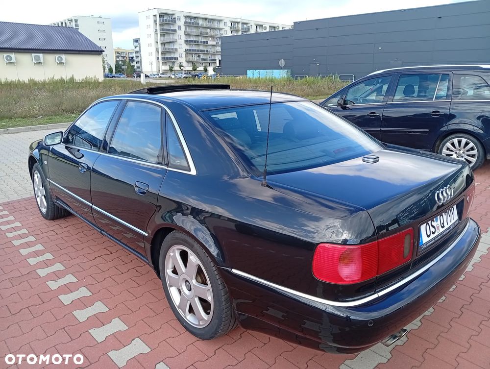 Audi S8 - 13