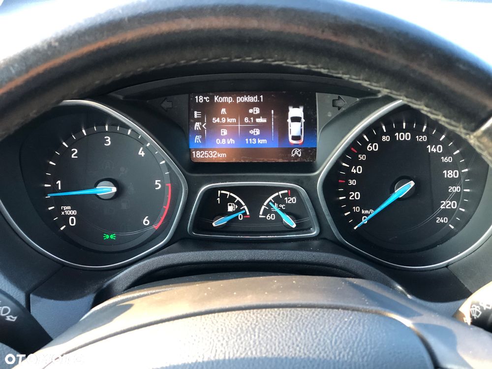 Ford Focus 1.5 EcoBlue STart-Stopp-System TITANIUM X - 24