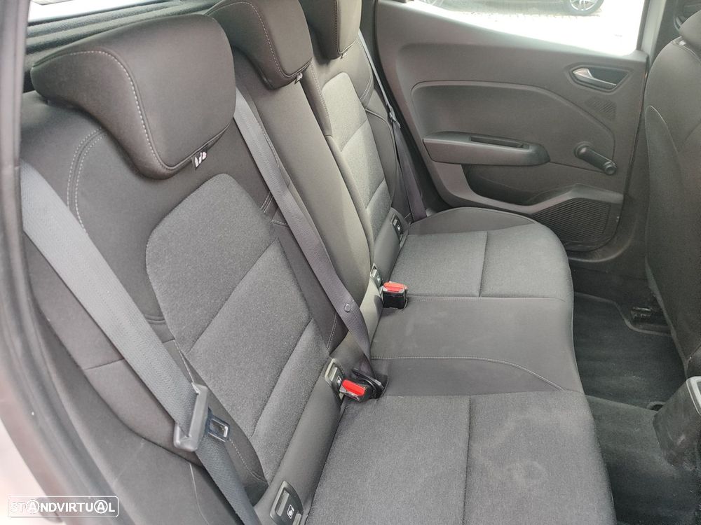 Renault Clio 1.0 TCe Evolution - 9
