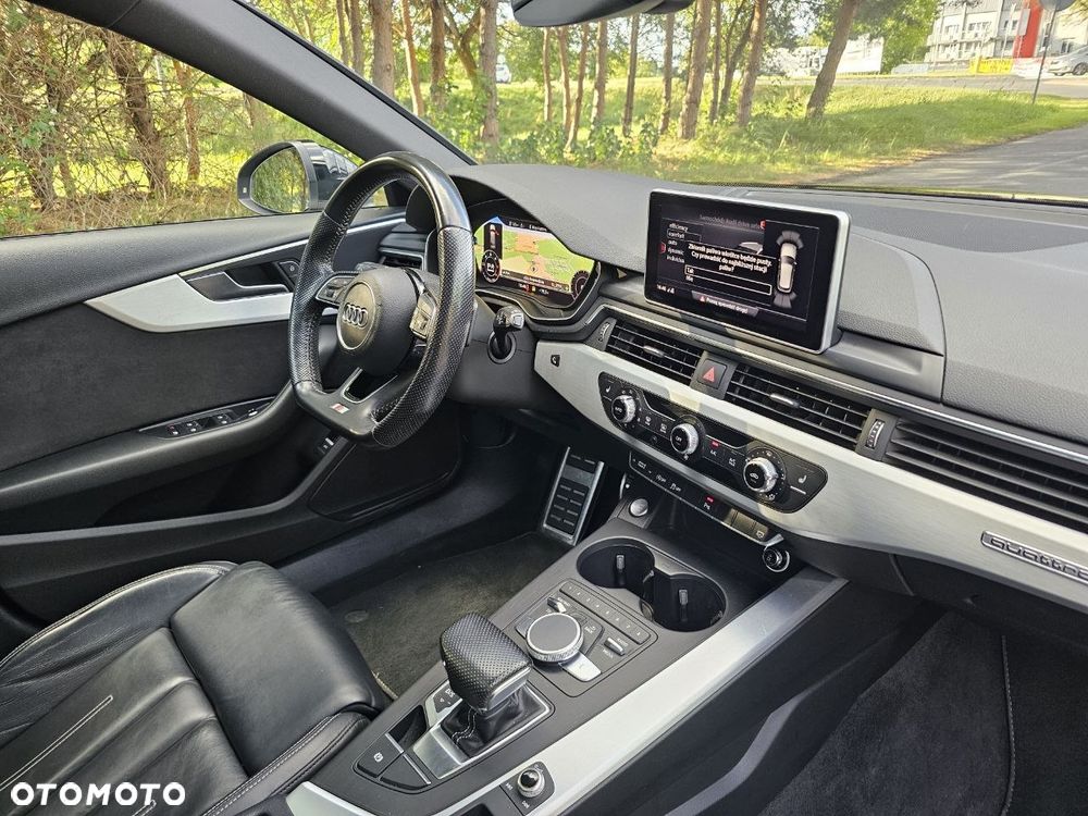 Audi A4 Avant 2.0 TDI Quattro S tronic - 27