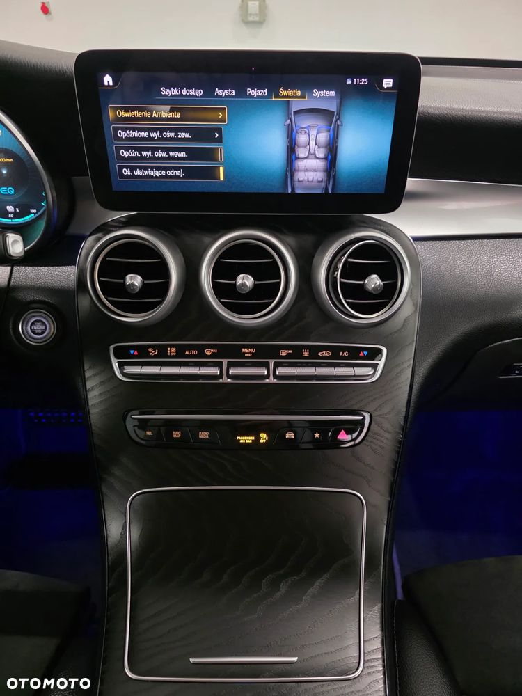 Mercedes-Benz GLC 300 de 4Matic 9G-TRONIC AMG Line Plus - 15