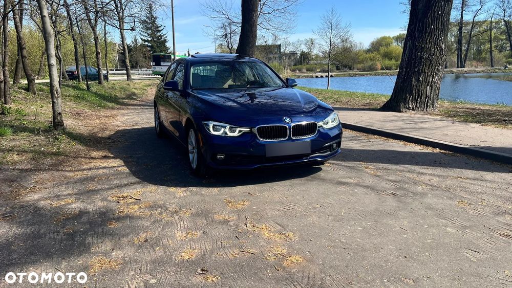 BMW Seria 3 320i Edition Luxury Line Purity - 1