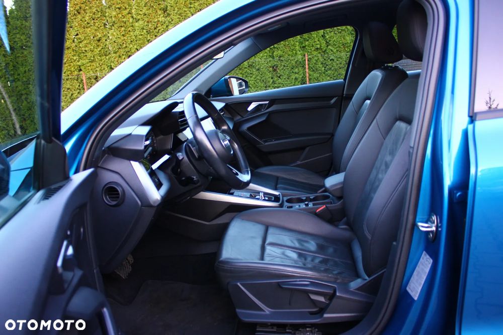 Audi A3 Sportback 35 TDI S tronic advanced - 24