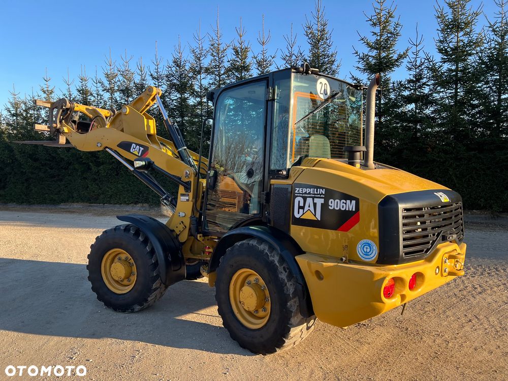 Caterpillar Ładowarka łamana 906M Cat łyżka widły 907 908 5 6 ton SZYBKOZŁĄCZE HYDRAULICZNE dodatkowe linie ZAMIATARKA za dopłatą - 8