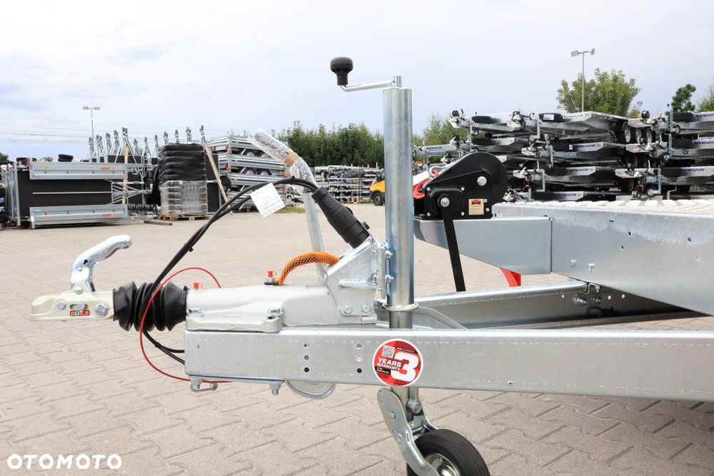 TEMARED CAR DECK 6021/3 S 3,5T 604x215cm  Wypełnienie blachą aluminiową 3 osie DMC 3500kg Koła 195R13C - 8