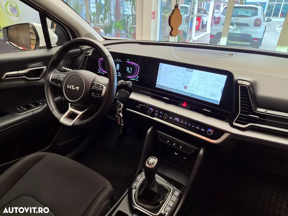 Kia Sportage 1.6 T-GDI 6MT 4x2 Business Line - 16