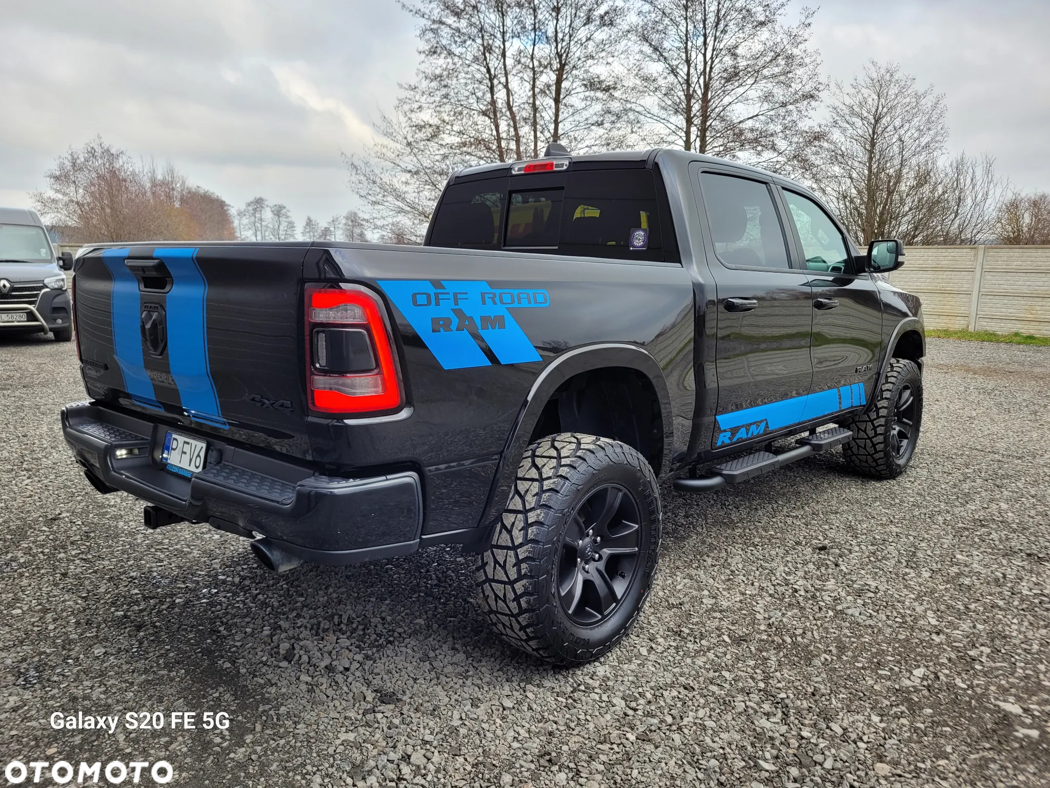 RAM 1500 Crew Cab Shortbed Bighorn