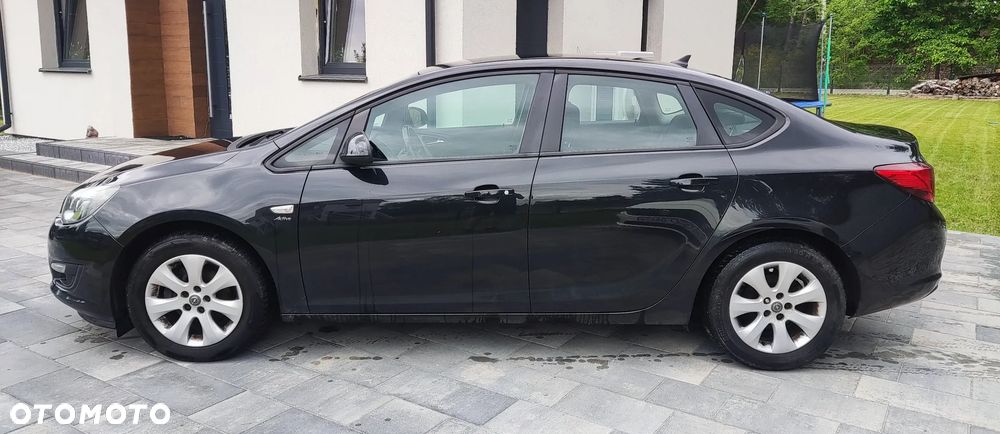 Opel Astra 1.4 T Active - 2