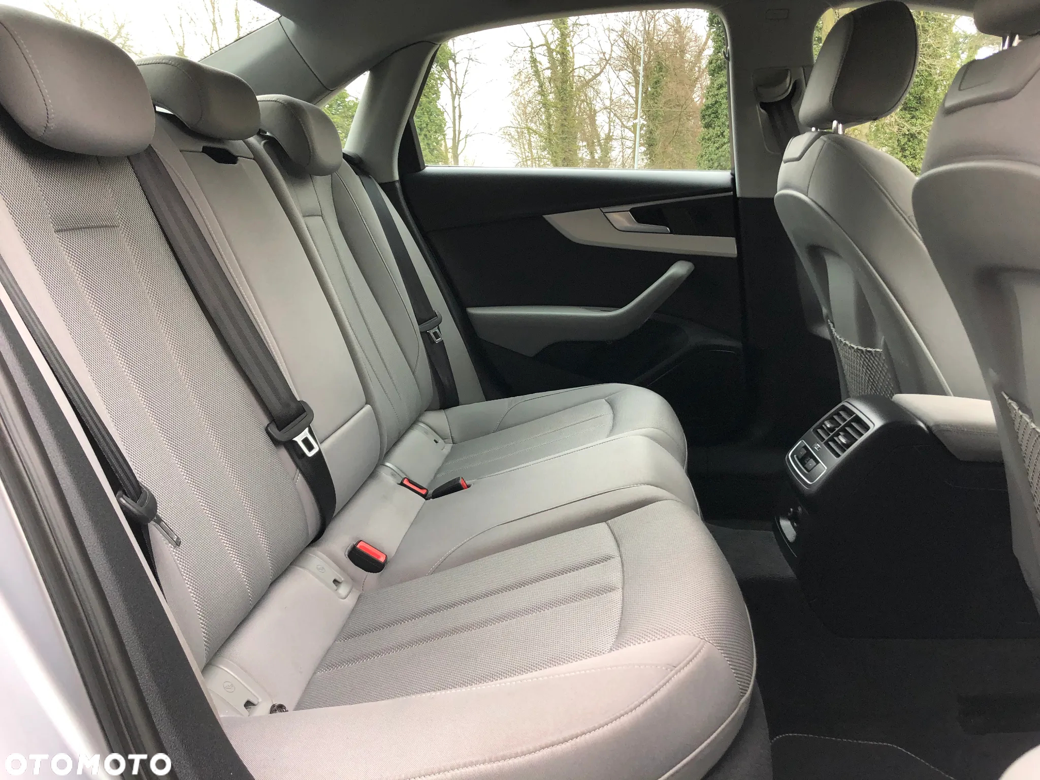Audi A4 2.0 TDI S tronic - 12
