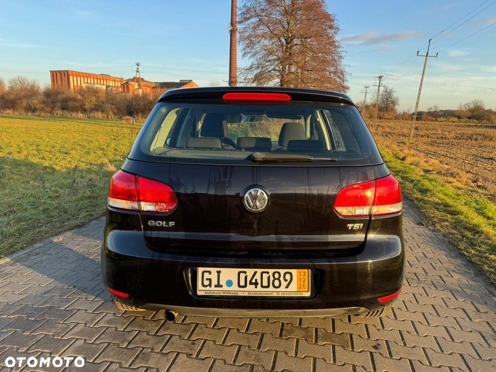 Volkswagen Golf 1.2 TSI BlueMotion Technology Comfortline - 10