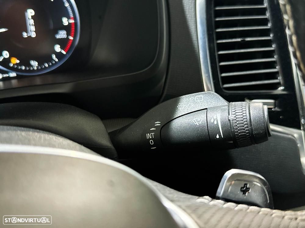 Volvo XC 90 2.0 D4 R-Design - 45
