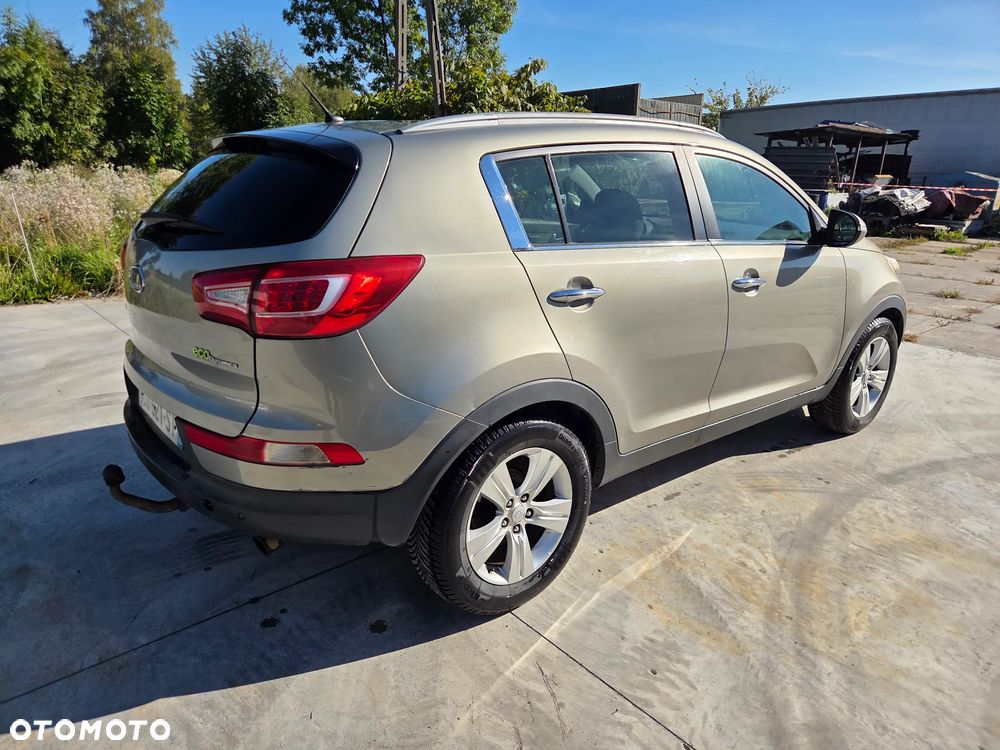Kia Sportage - 10