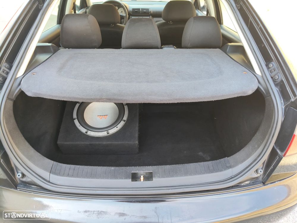 SEAT Leon 1.9 TDI Top Sport - 21
