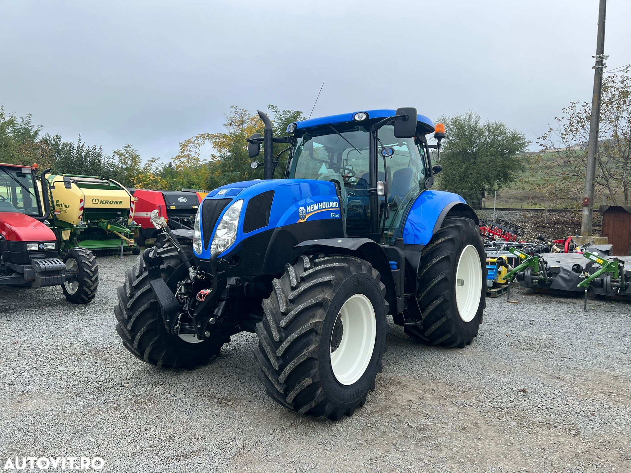 New Holland T7.200 - 1