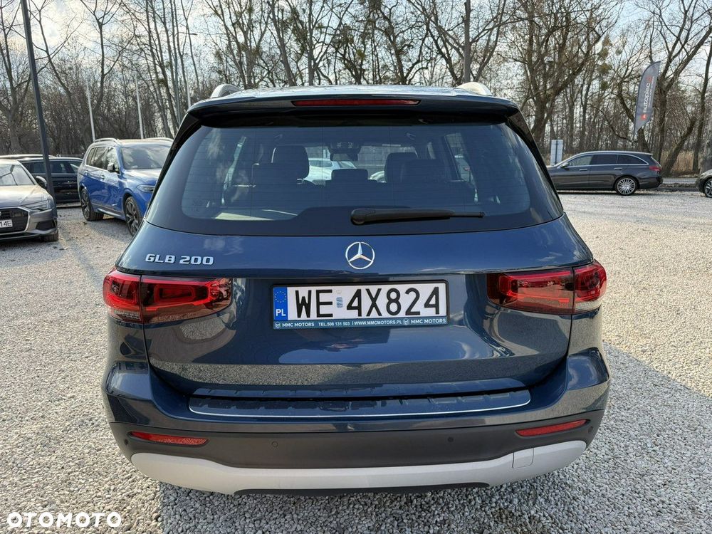 Mercedes-Benz GLB 200 7G-DCT - 11