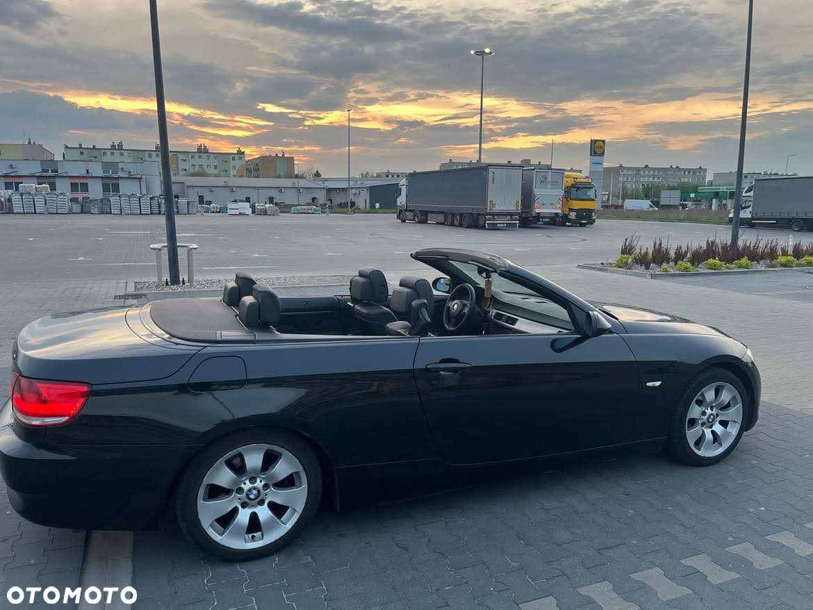BMW Seria 3 320i - 8
