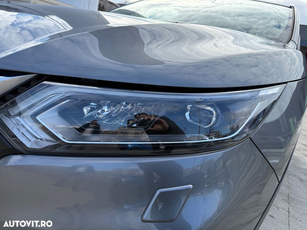 Nissan Qashqai 1.7 dCi Xtronic ALL-MODE 4x4i TEKNA+ - 25