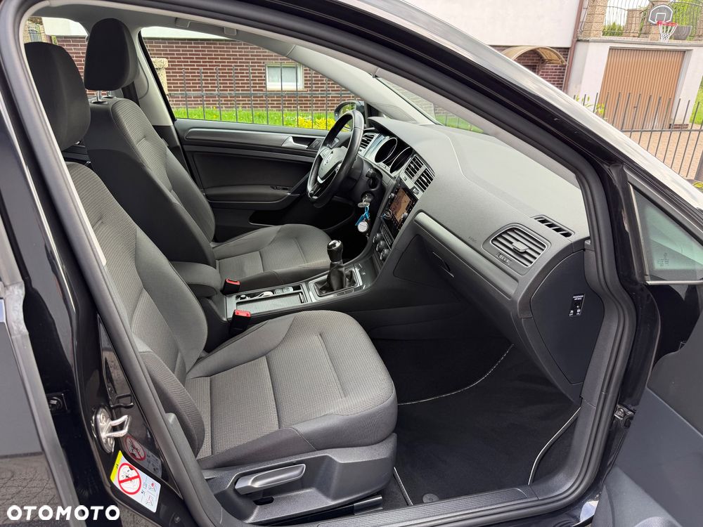 Volkswagen Golf 1.6 TDI BMT Highline - 14