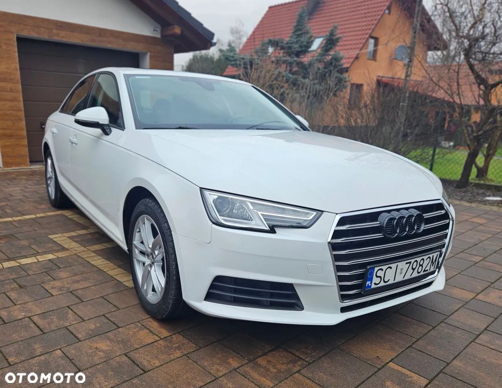 Audi A4 Limousine 2.0 TFSI ultra S tronic design - 5