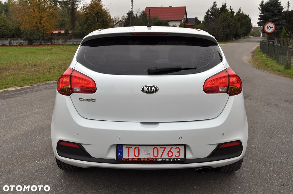 Kia Ceed 1.6 GDI XL DCT - 13