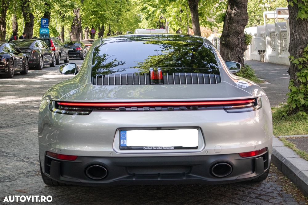 Porsche 911 Carrera 4S PDK - 5