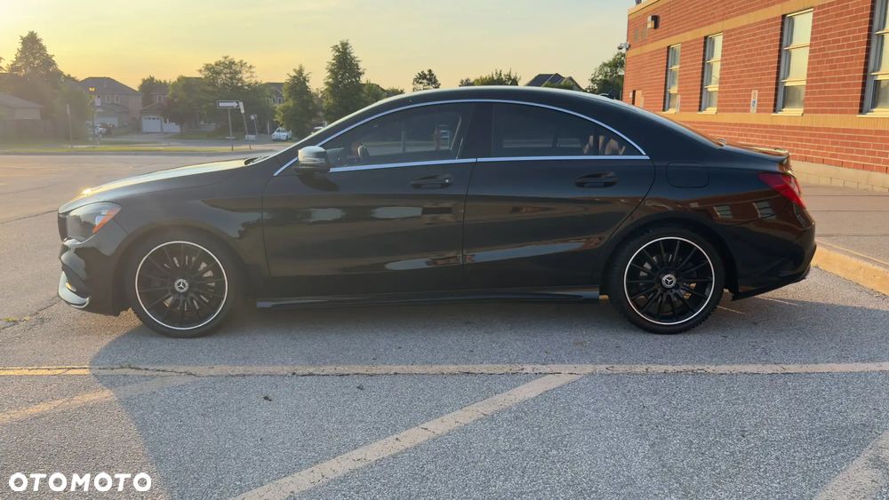 Mercedes-Benz CLA 250 4-Matic AMG Line 7G-DCT - 8