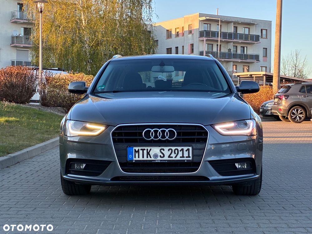 Audi A4 Avant 2.0 TDI e DPF Attraction - 5