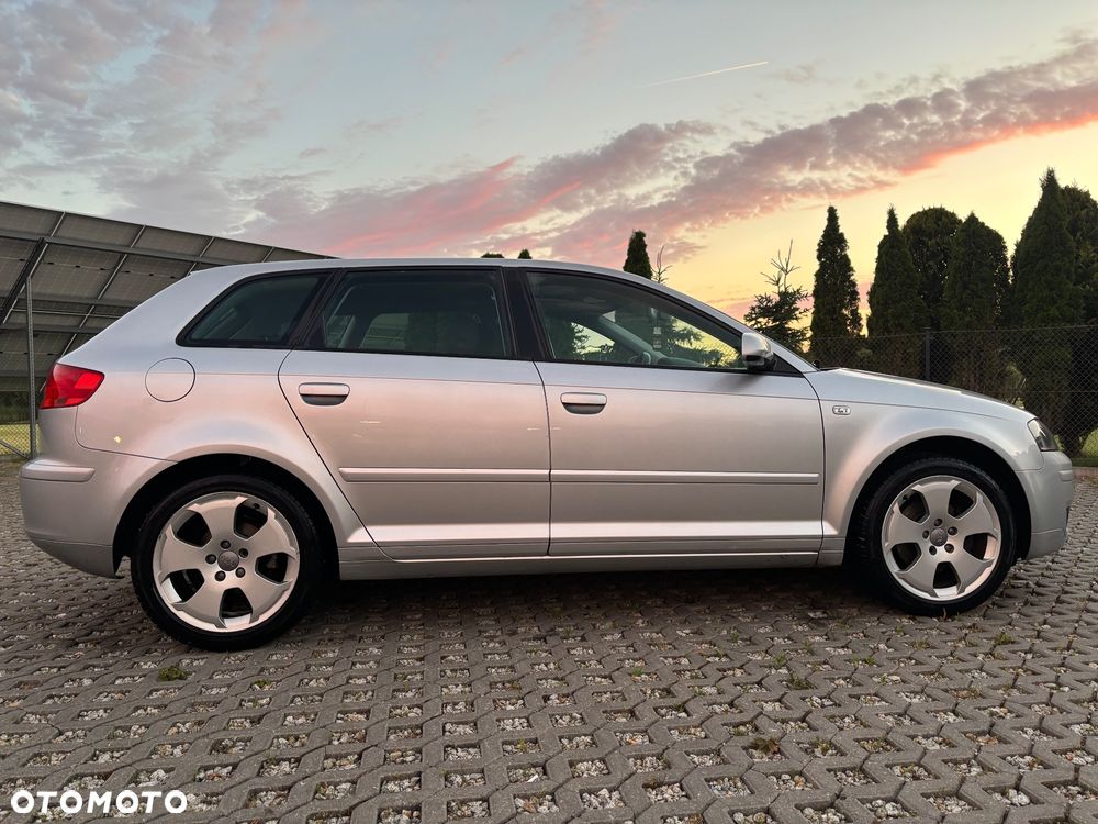Audi A3 Sportback - 5