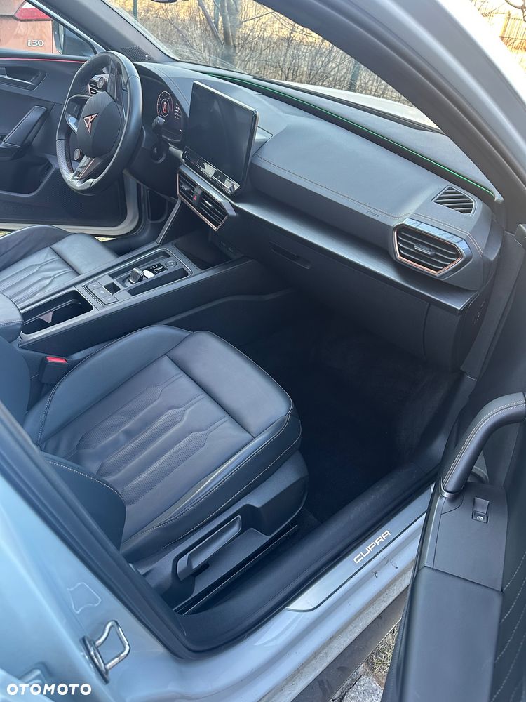 Cupra Leon Sportstourer 2.0 TSI 4Drive VZ DSG - 19