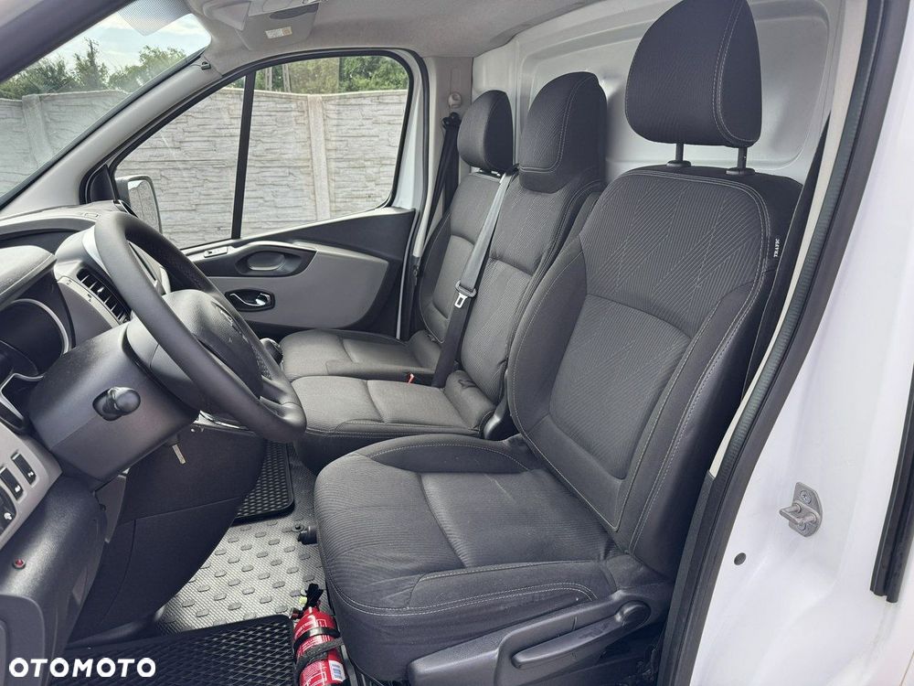 Renault Trafic - 8