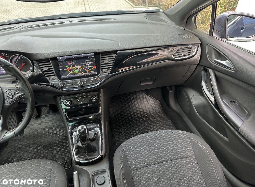 Opel Astra 1.4 T Dynamic S&S - 8