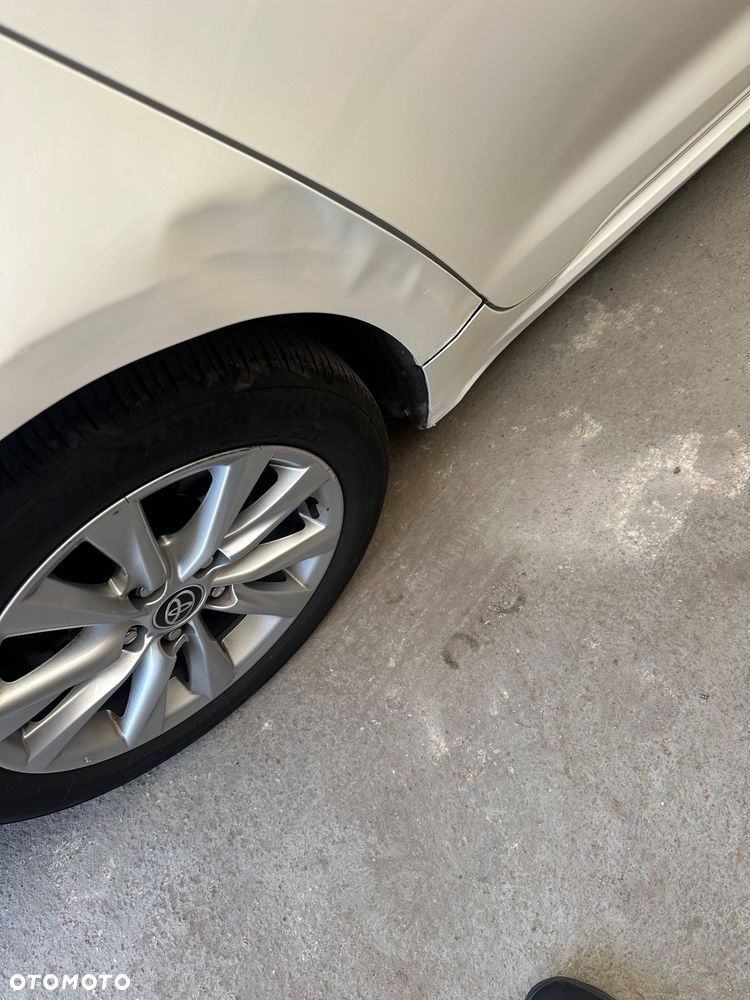 Toyota Auris - 22