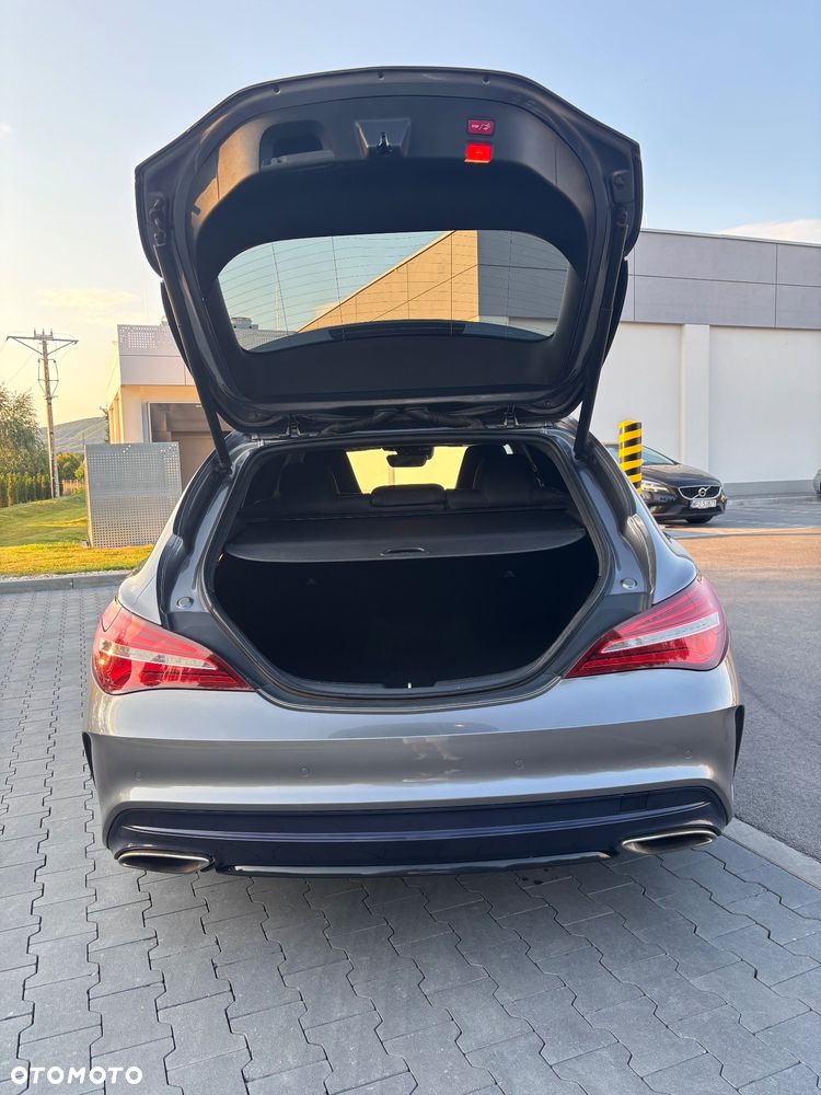 Mercedes-Benz CLA 220 4-Matic AMG Line - 8