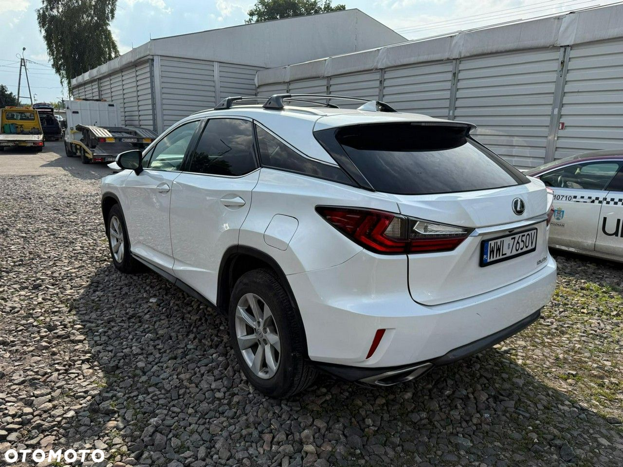 Lexus RX - 4