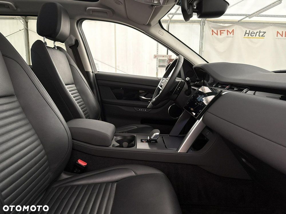 Land Rover Discovery Sport - 23