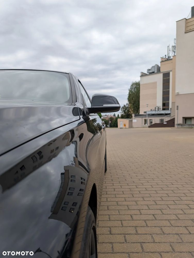 BMW Seria 3 320i - 7