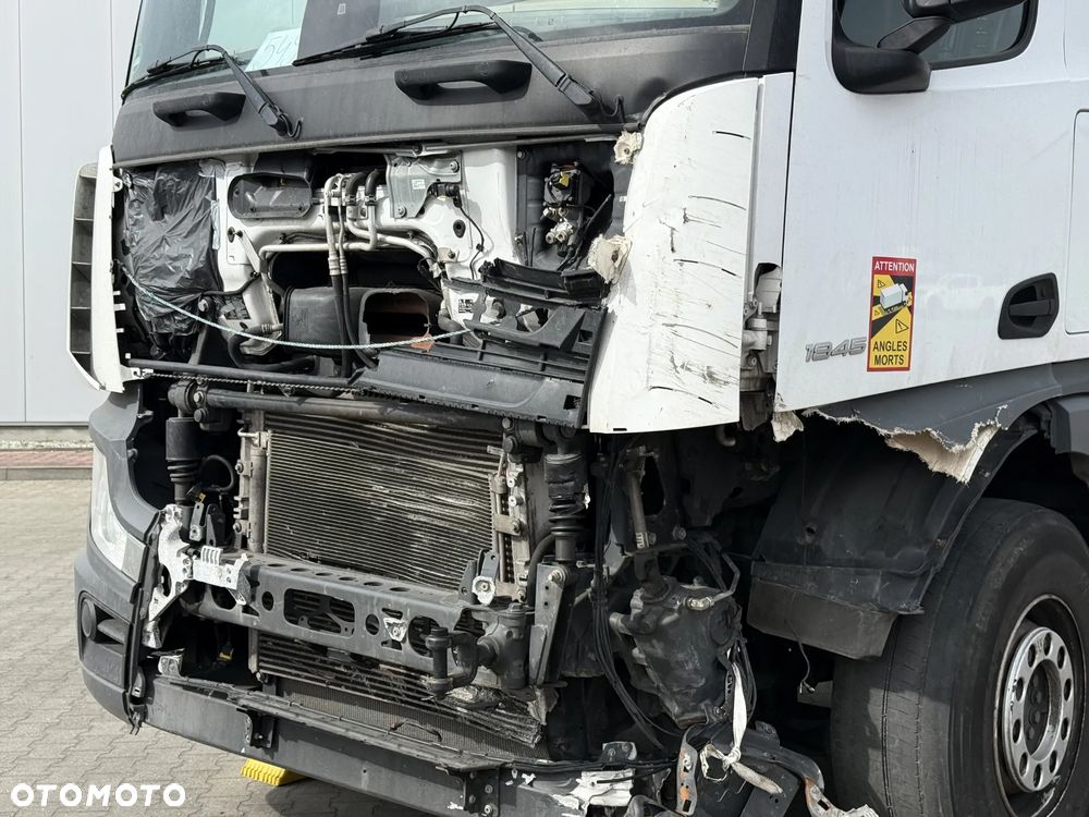 Mercedes-Benz ACTROS 1845 / STANDARD / SALON PL - 15
